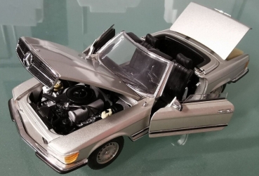 Franklin Mint Mercedes-Benz 450 SL Convertible 1972 DieCast Model (0259)
